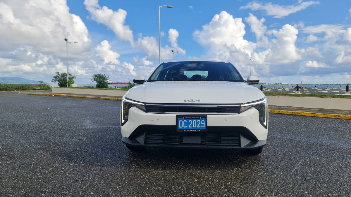 Kia’s evolved ‘Tiger Face’ grille embraces vertical lighting, giving the K4 a wide, future-forward expression that challenges the compact sedan segment’s norms.