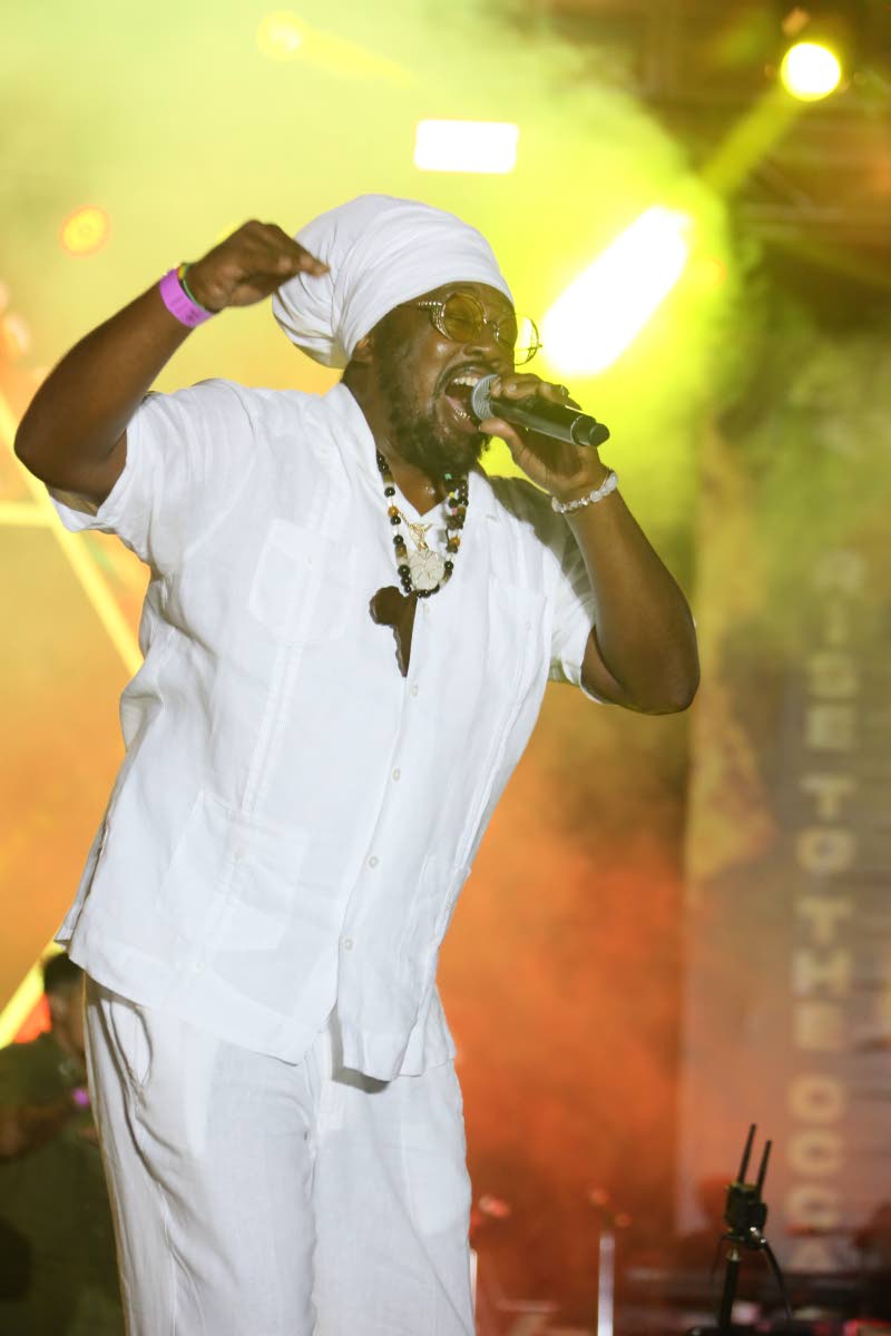 Ras Shiloh in his element.