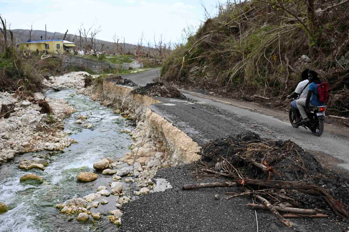 A collapsed section of roadway to Beeston Spring, Westmoreland.