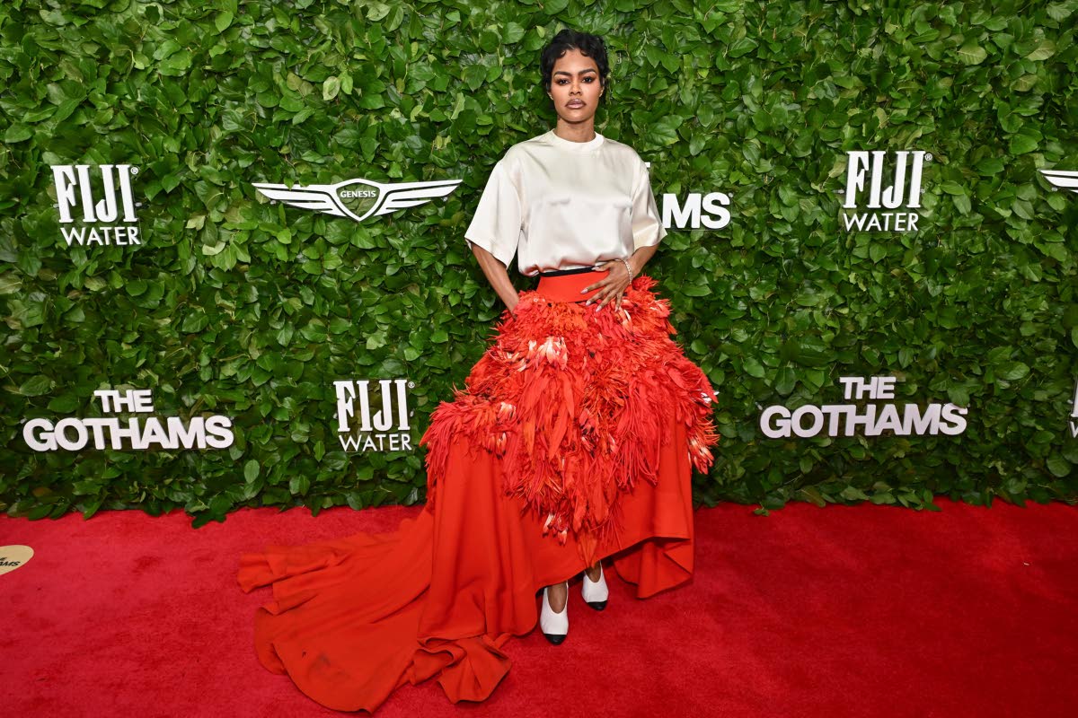 Teyana Taylor switches up her silhouette in off-the-runway Chanel.