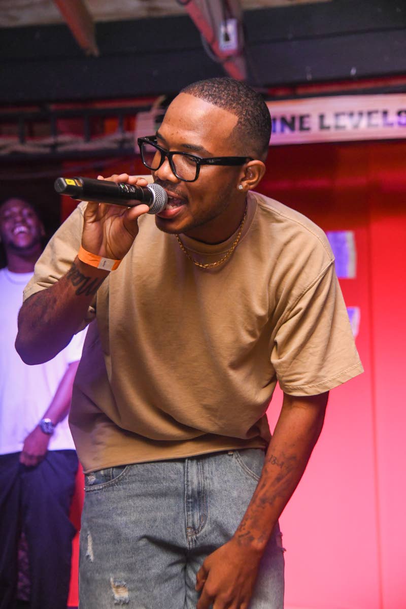 Gio Mar in his element.