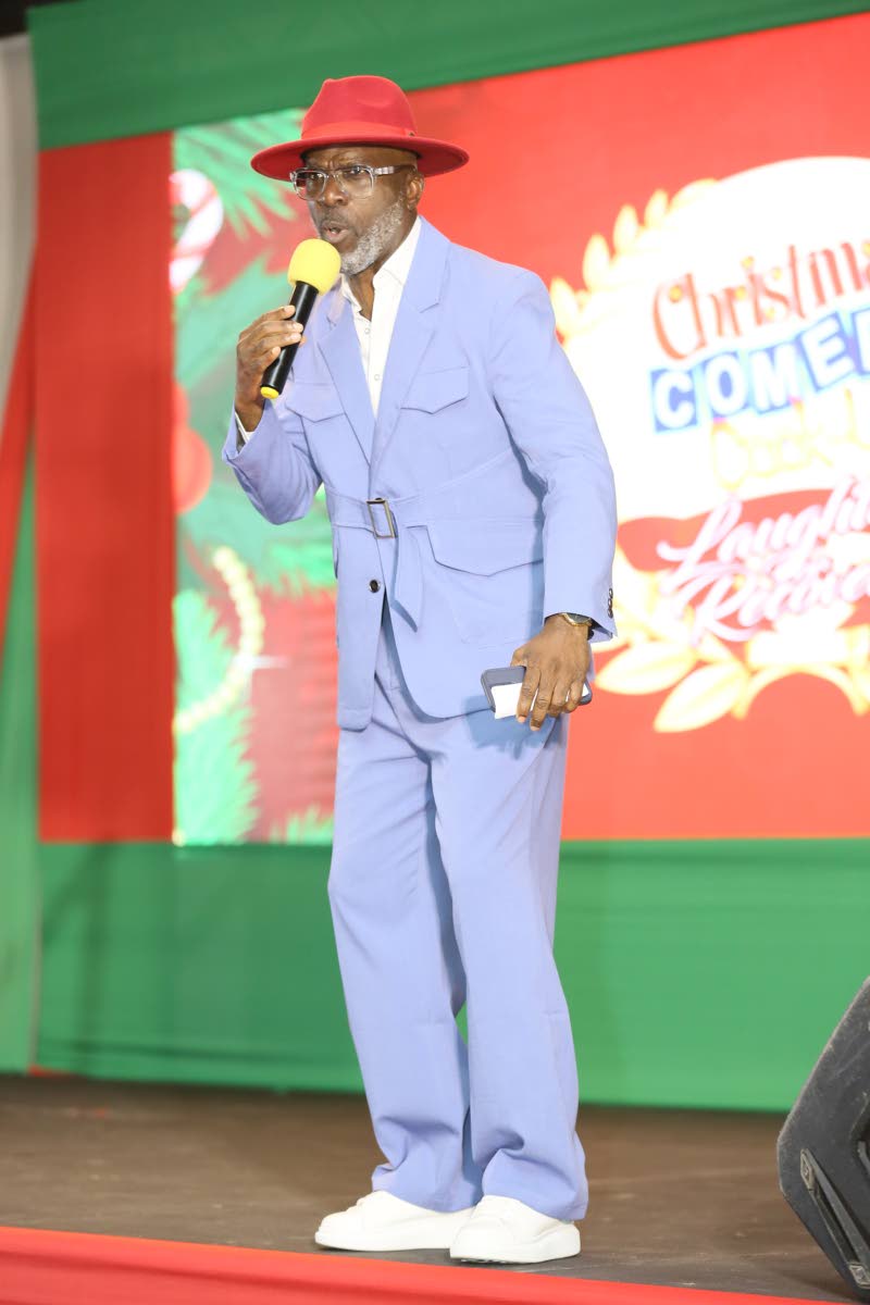 Ian ‘Ity’ Ellis keeps the laughs coming at the Christmas Comedy Cook-Up.