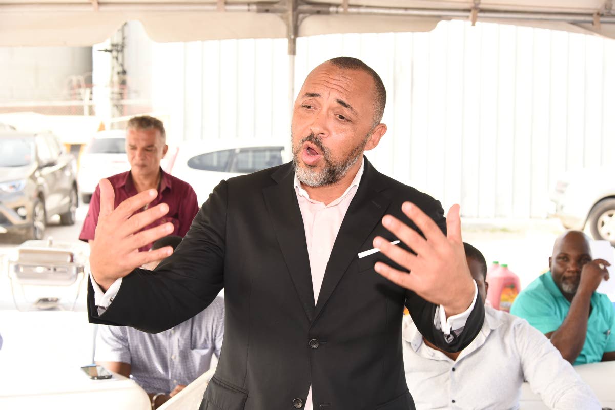 Charles Chambers, West Indies Petroleum Limited CEO, joined with the Maritime Authority of Jamaica in support of seafarers on Day of the Seafarer 2018. 