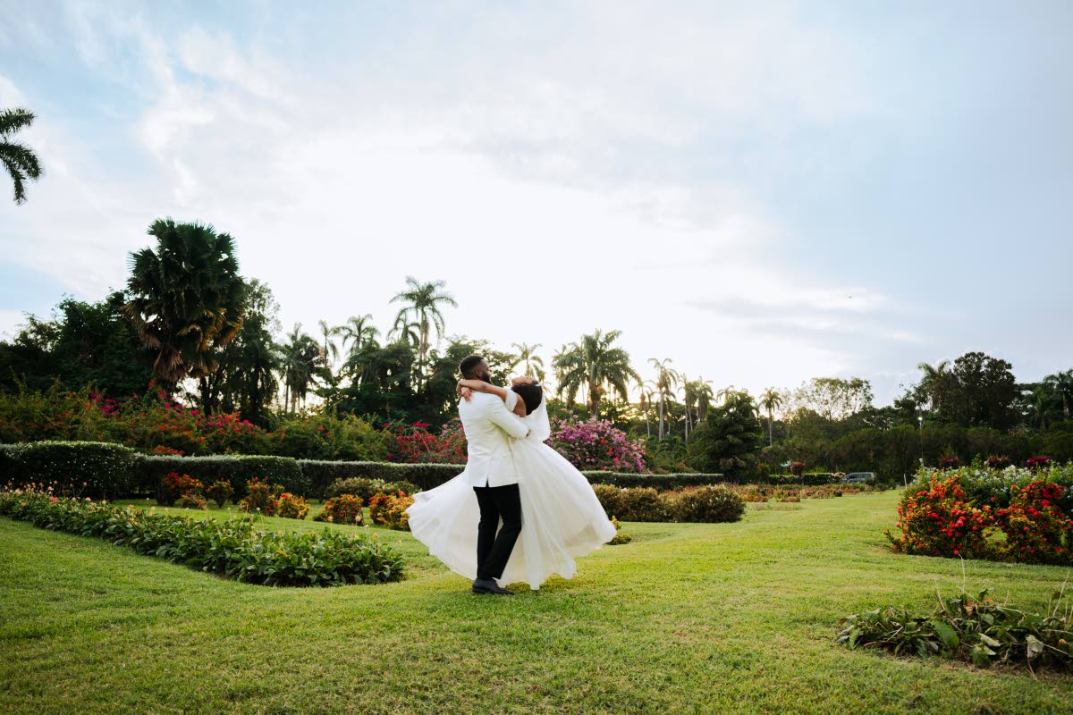 Adriel and Danielle are captured in a moment as beautiful as the love they share.