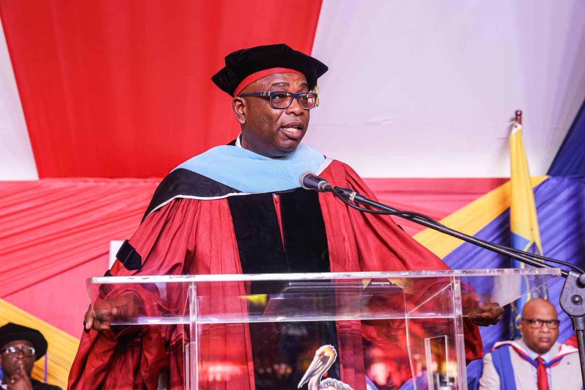 Teachers’ Colleges of Jamaica Dean Dr Garth Anderson addressing the graduates.