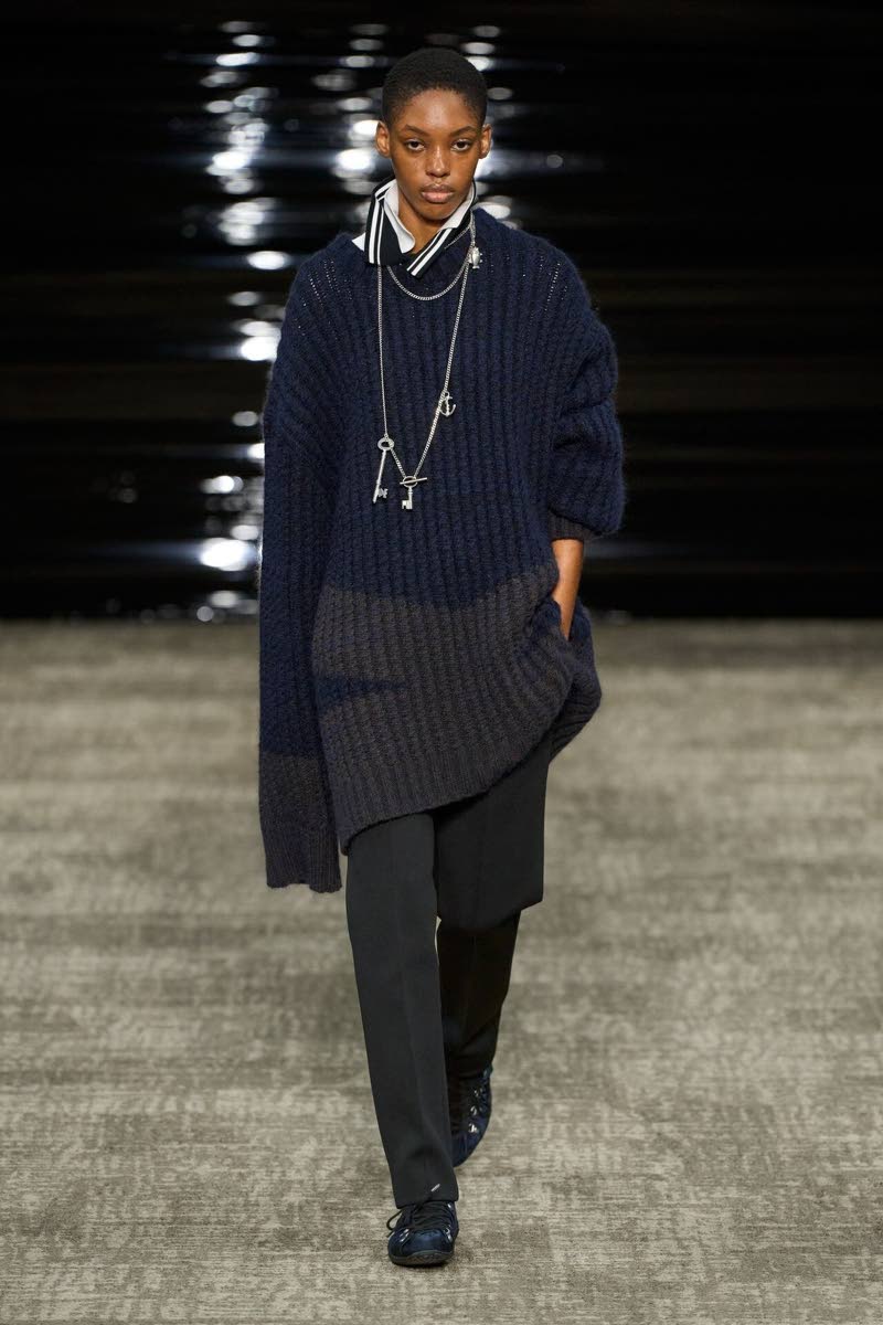 Before landing in Paris, Dill put in an appearance at Milan Men’s Fashion Week for a one-off show for Chinese sportswear giant Li Ning’s Fall/Winter 2026 collection.