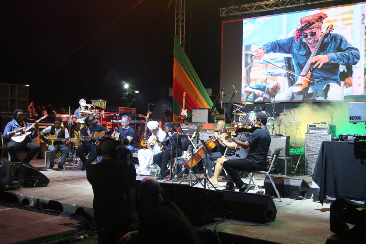 The Dean Fraser Aggregation performing at The Musical Tribute to Stephen ‘Cat’ Coore.