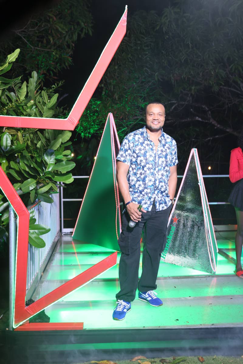 Heineken Brand Manager Nathan Nelms keeps it cool and relaxed in a Mark Anthony Collections ensemble at Porti Nightcap.