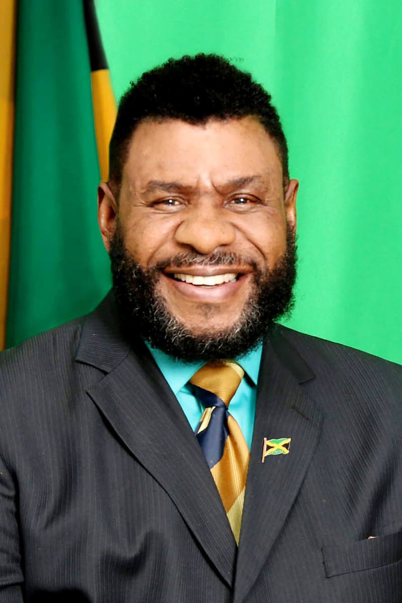 Garnett Reid