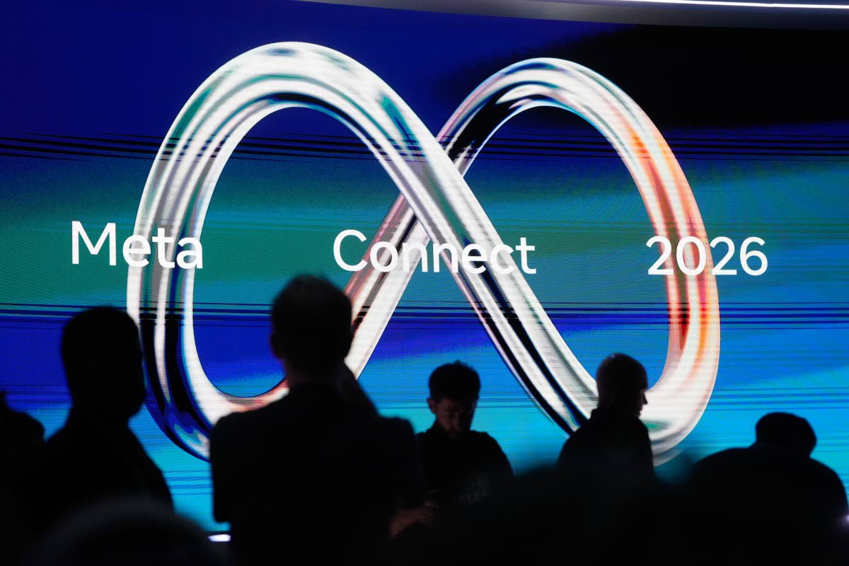 Attendees wait for Meta CEO Mark Zuckerberg’s keynote address during the Meta Connect conference, Wednesday, Sept. 23, 2026, in Menlo Park, Calif. (AP Photo/Jeff Chiu)