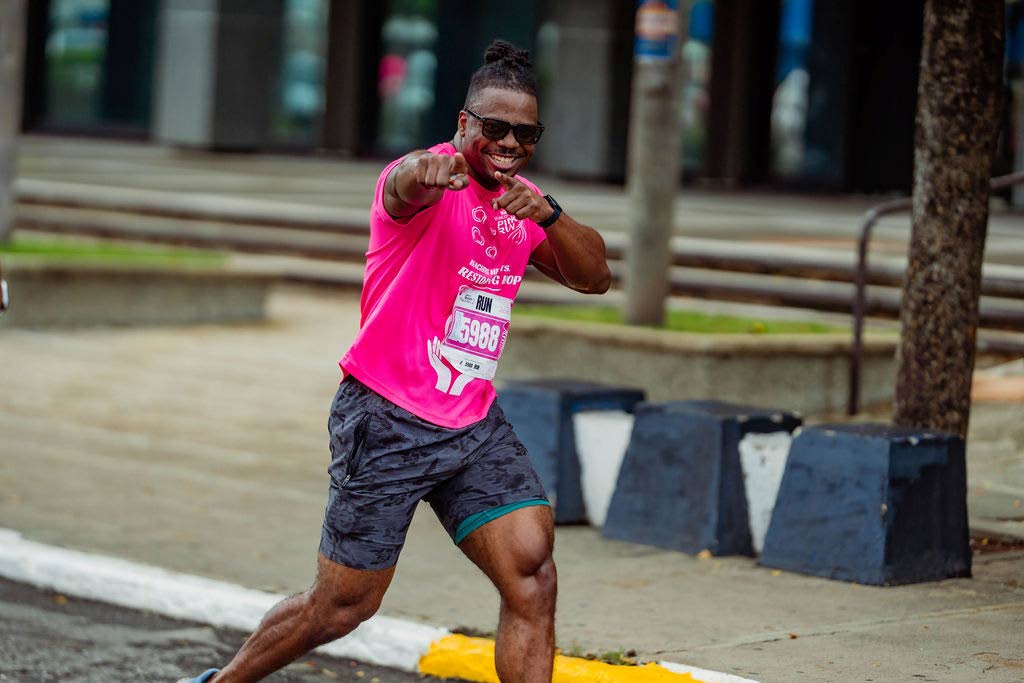 Jonhoi Vaughn spots the camera mid-run.