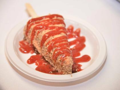 Strawberry Shortcake comes sprinkled with crunchy shortcake crumble and drizzled with a sweet, yummy strawberry glaze.