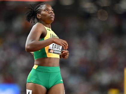 Kevona Davis running in the semi-finals of the 200 metres at the 2023 World Athletics Championships at the National Athletics in Pudapest Hungary, on August 24 of that year.