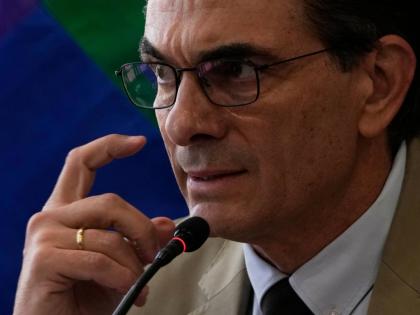 Bolivian President Rodrigo Paz holds a press conference at the presidential palace in La Paz, Bolivia, Tuesday, November 25, 2025. (AP Photo/Juan Karita)