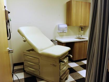 Preparing questions and medical information ahead of time helps patients get the most out of their doctor’s visit.