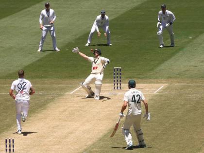 Australia’s Steve Smith (centre) watches a delivery from England’s Brydon Carse (left) on Day 2 of their Ashes cricket Test match in Melbourne on Saturday.
