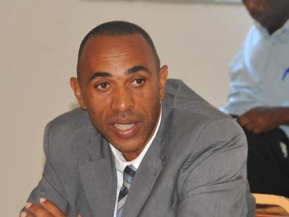 Right: STETHS Principal Keith Wellington.