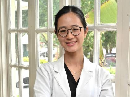 Sharing her eye-opening journey into ophthalmology, prominent violinist, Dr Jessica Yap, is returning home from overseas to open her very own private practice.