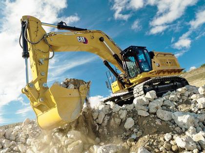 Catapillar Cat374 hydraulic excavator.