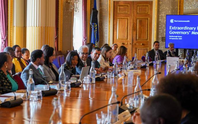 High commissioners of Commonwealth member states are seen deliberating at an extraordinary meeting of the board of governors on September 10.