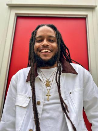 Reggae singer-songwriter, Ras-I.