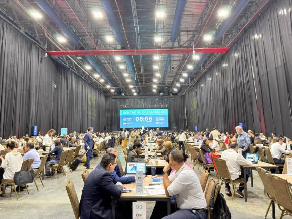 The business matchmaking roundtable, organised by CAF within the framework of the International Economic Forum held in Panama last week, was the first of its kind in Latin America and the Caribbean. It brought together more than 400 business leaders, who h