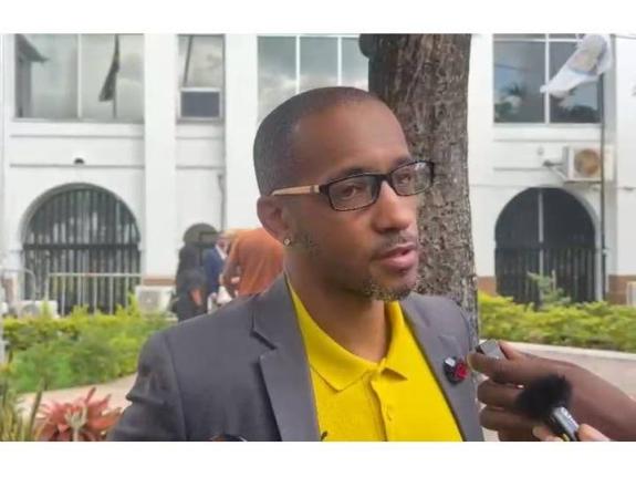 Walter-Dre Davis, a cousin of slain Melissa Silvera, speaking with the media following the sentencing of her husband Jolyan Silvera on March 6.