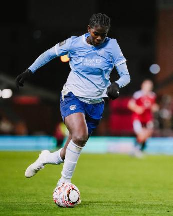 Manchester City’s Khadija Shaw dribbles during a Women’s Super League game against Manchester United on Sunday.
