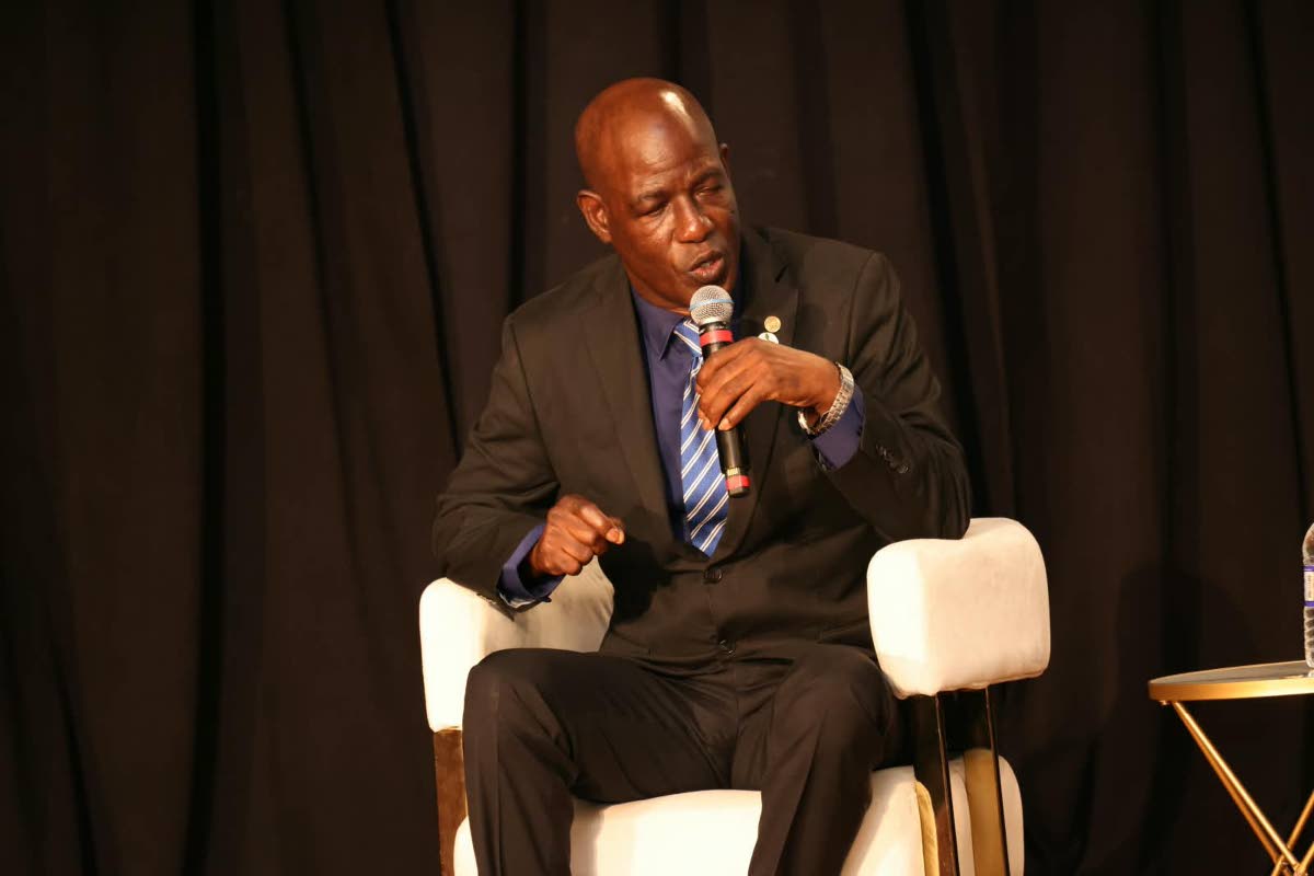  Rodwell Ferguson, Belize’s minister of agriculture.