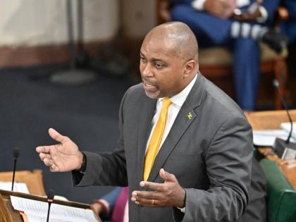 Opposition Spokesman on Finance Julian Robinson.